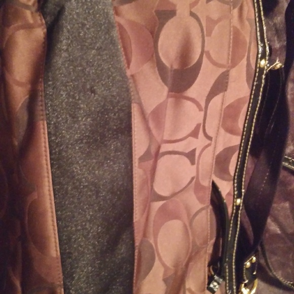 Coach diaper bag - Picture 3 of 3